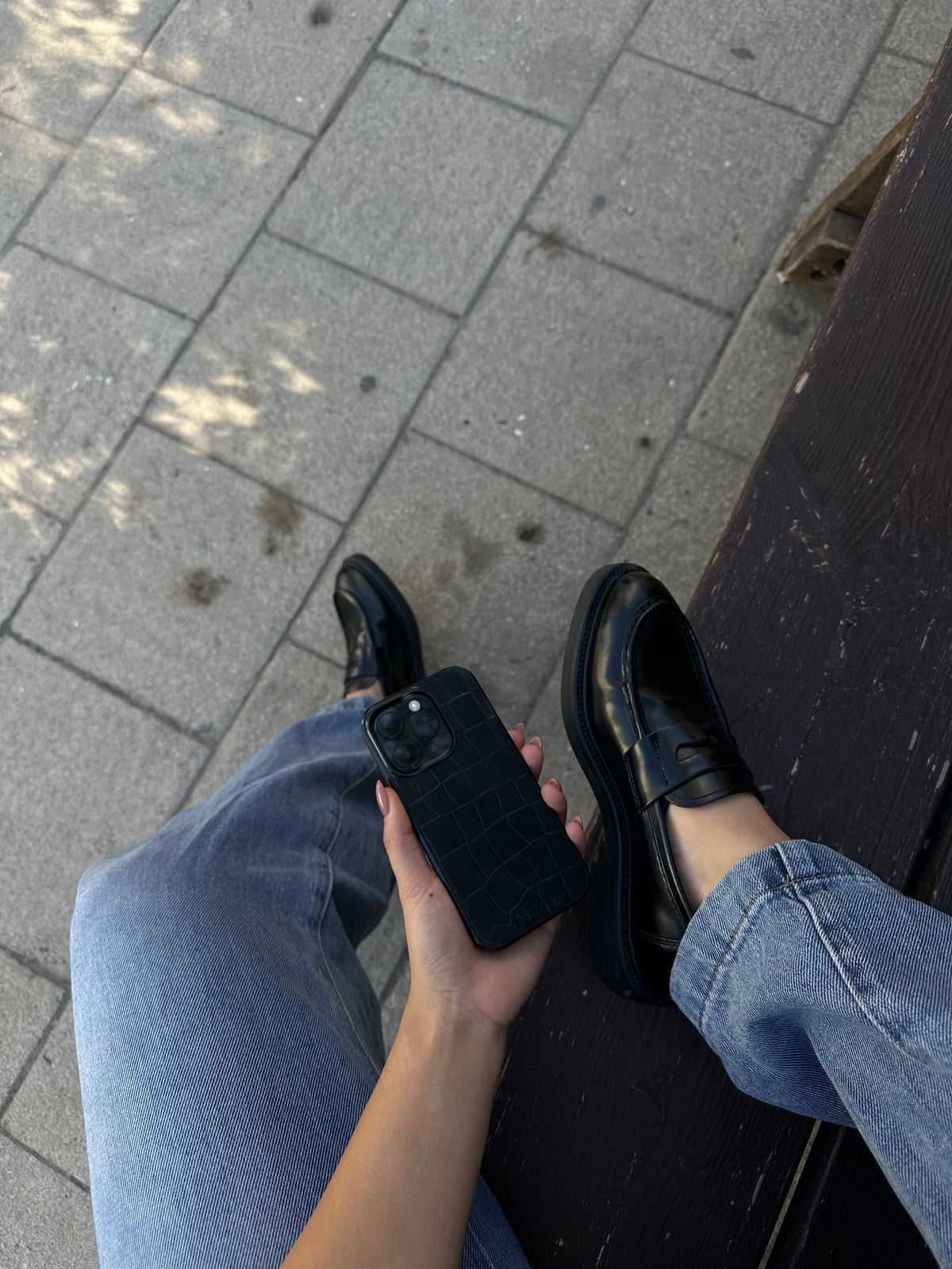 כיסוי לאייפון MagSafe שחור תנין